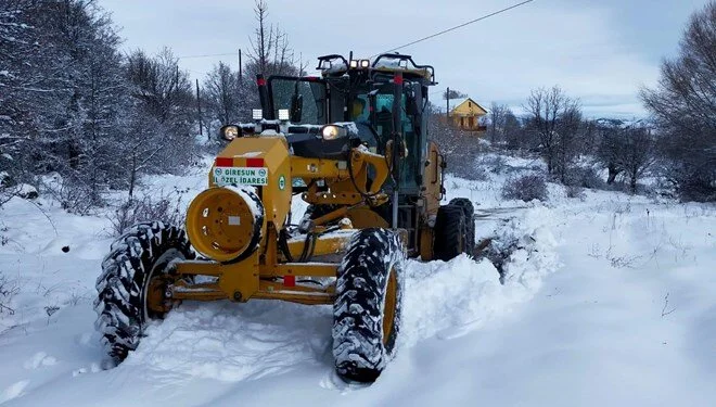 Giresun’da kar nedeniyle 61 köy yolu ulaşıma kapandı