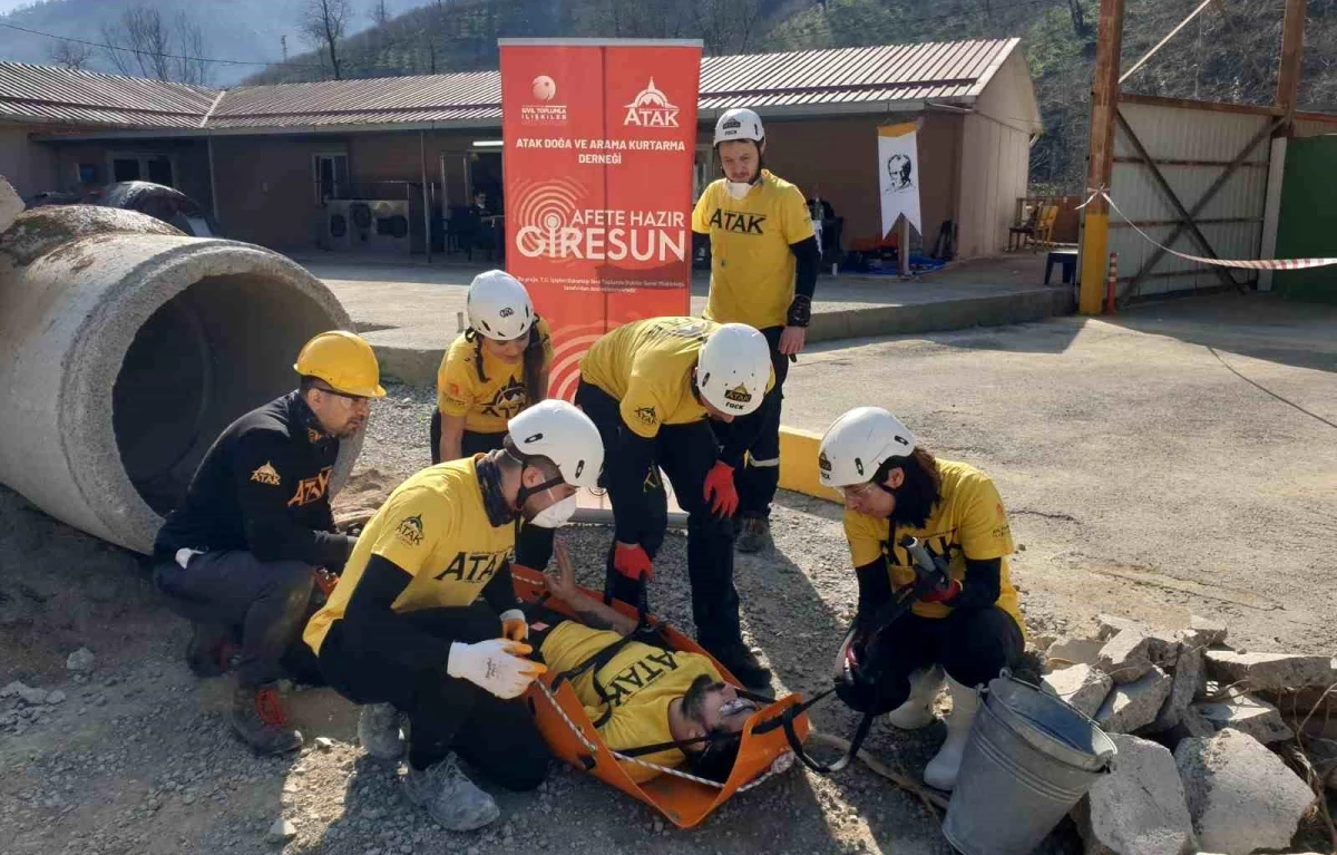 ATAKDAK ve UMKE işbirliğiyle deprem tatbikatı