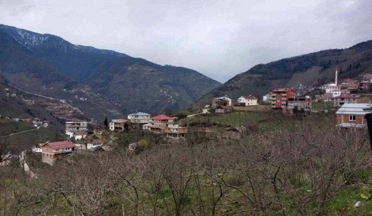 34 yıl sonra adalet yerini buldu: Üçtaş ve Günyüzü köyleri Giresun’a bağlandı!