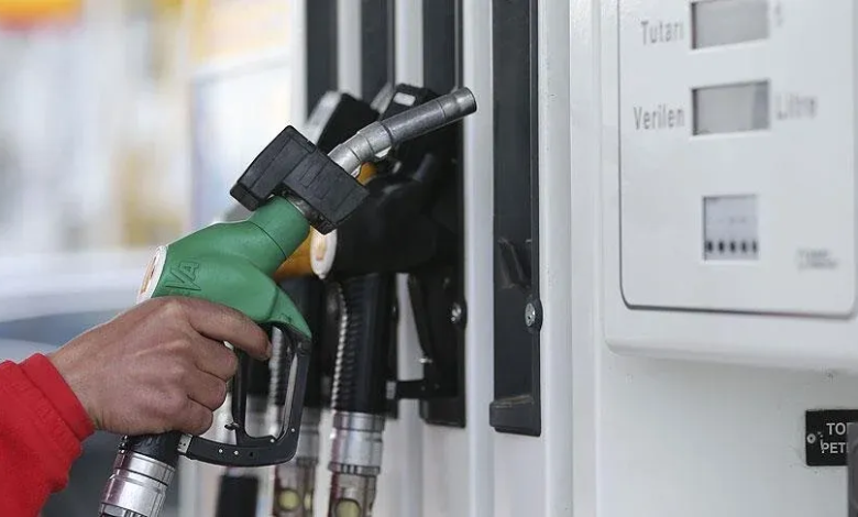 Petrol Fiyatları Düşüyor! İndirim Pompaya Yansıyacak mı?