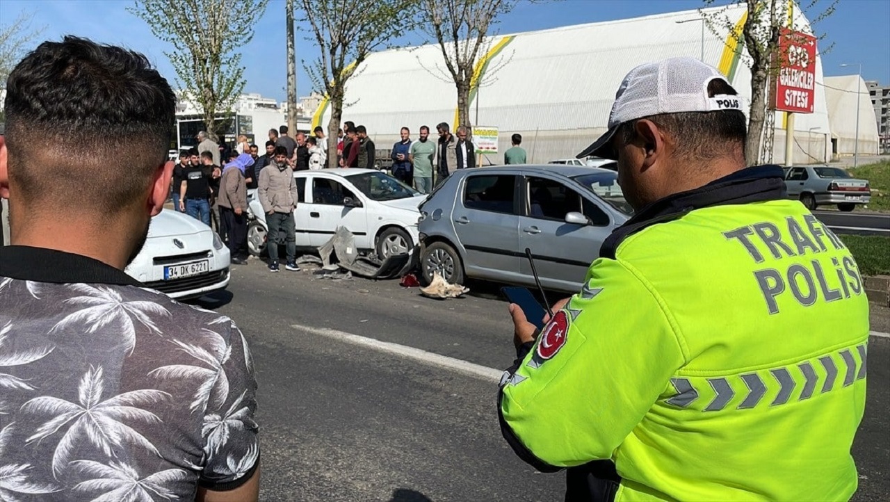 Bayram Tatilinde Trafik Kazaları: 651 Kaza, 9 Ölüm