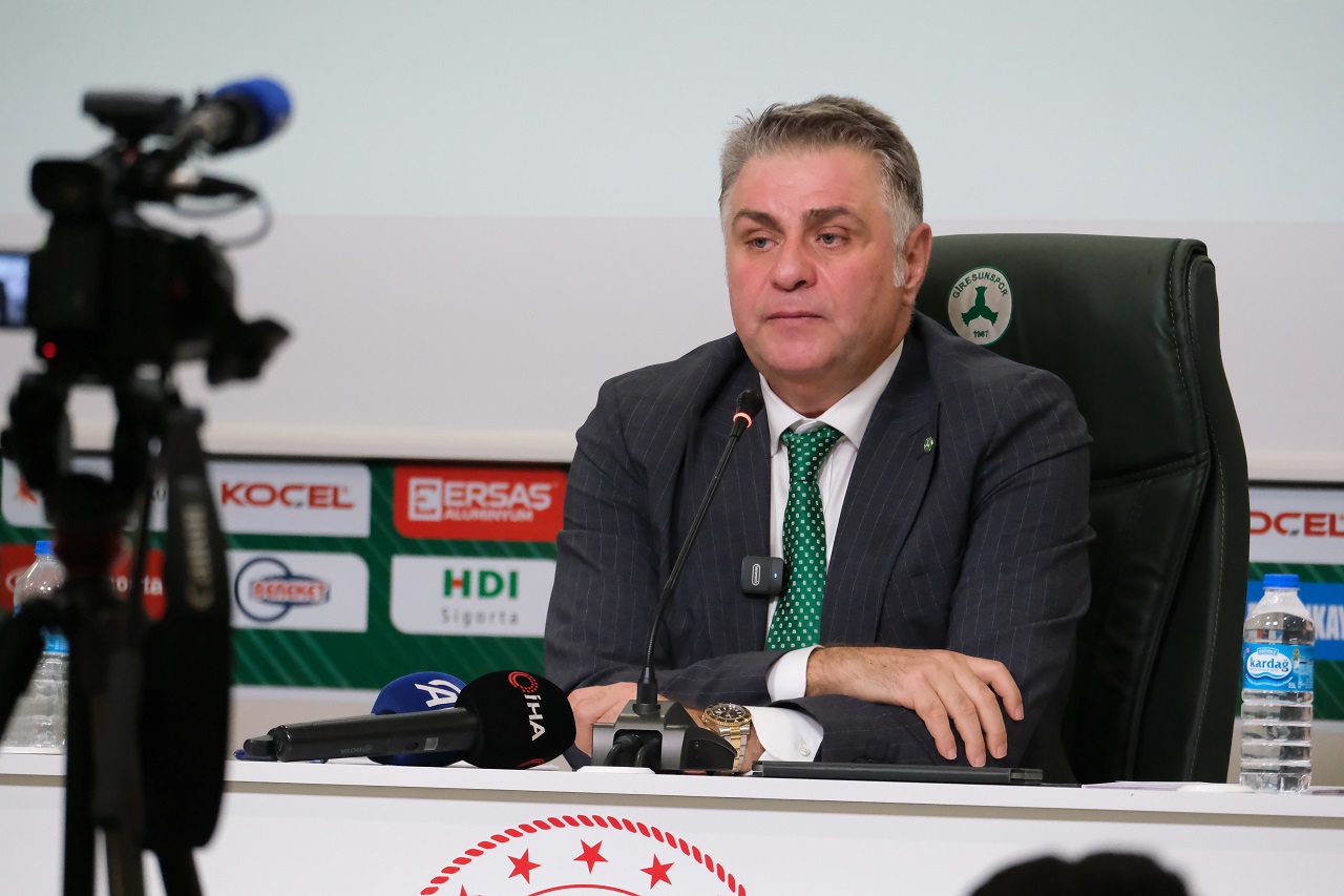 Giresunspor Başkanı Nahid Yamak Camiadan Özür Diledi