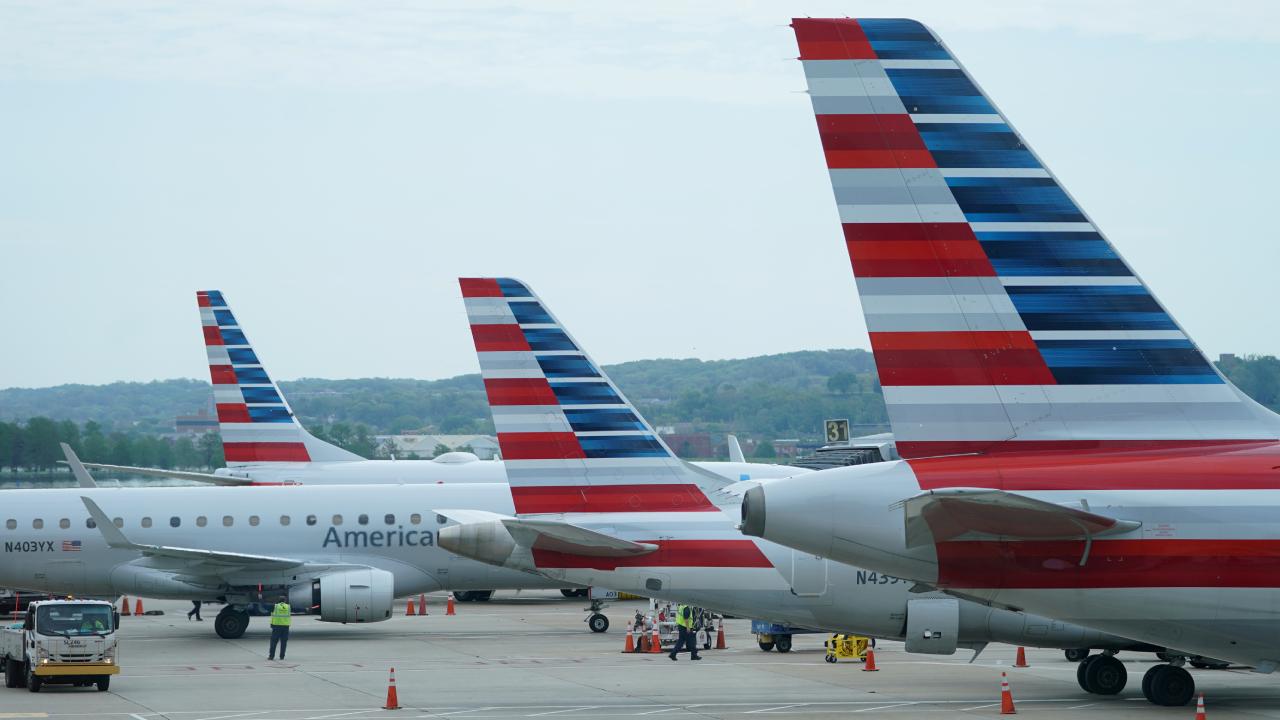 Siyahi Yolcular American Airlines’a Irk Ayrımcılığı Nedeniyle Dava Açtı