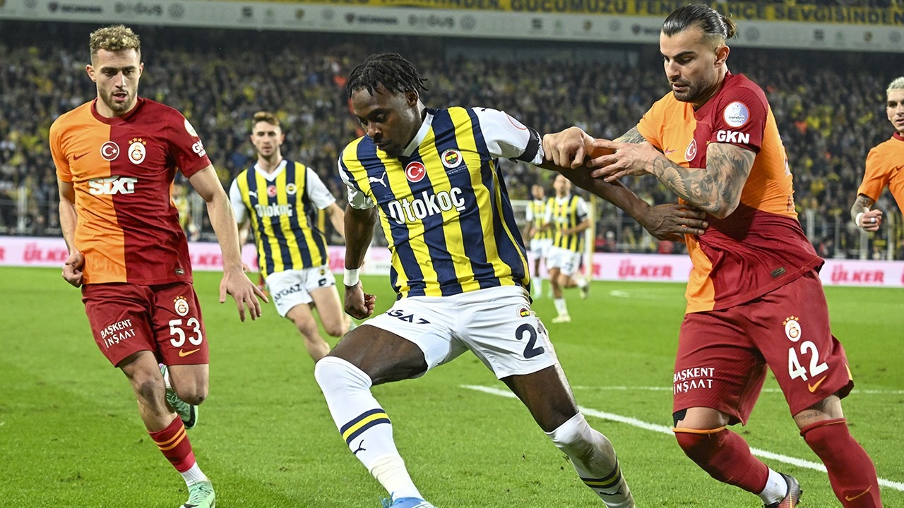 Galatasaray – Fenerbahçe Derbisi 19 Mayıs Pazar Günü!