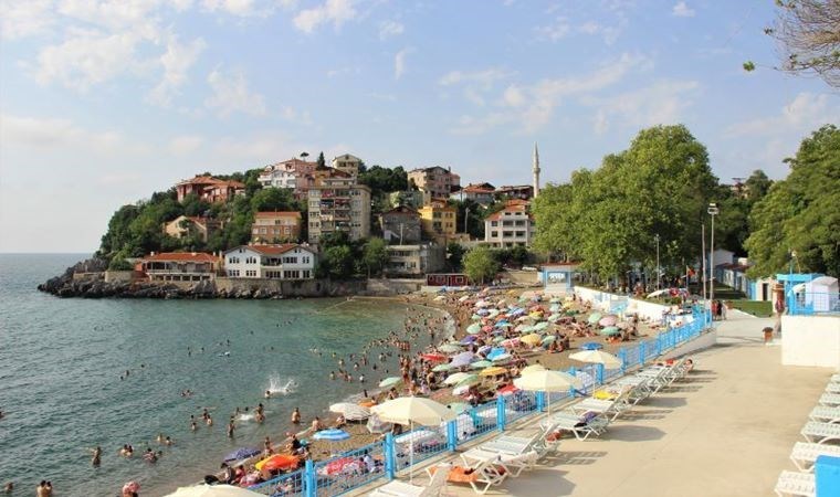 Zonguldak’ta Kadınların Fotoğraflarını Çeken 70 Yaşındaki Sapık Yakalandı