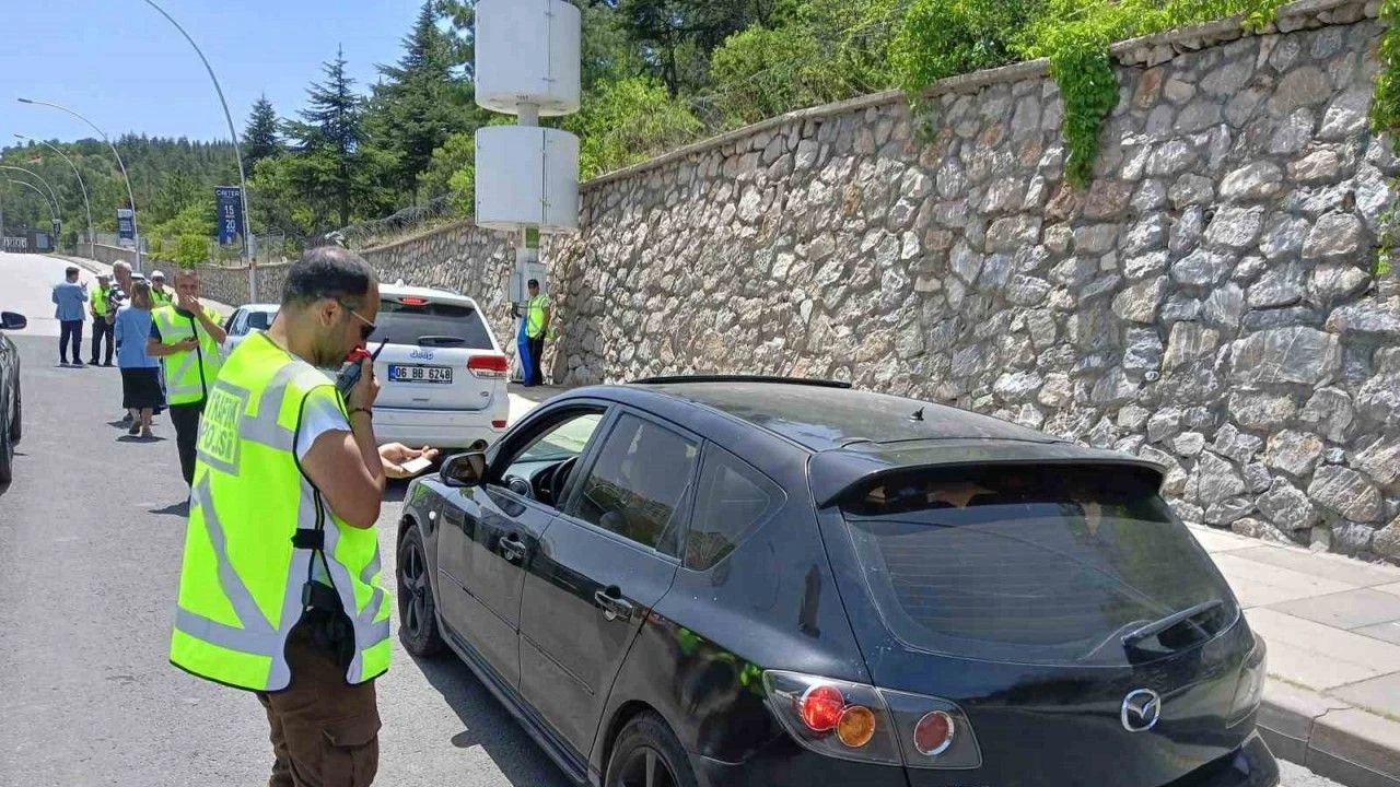 İçişleri Bakanı Yerlikaya: “2 Milyondan Fazla Araç Denetlendi!”