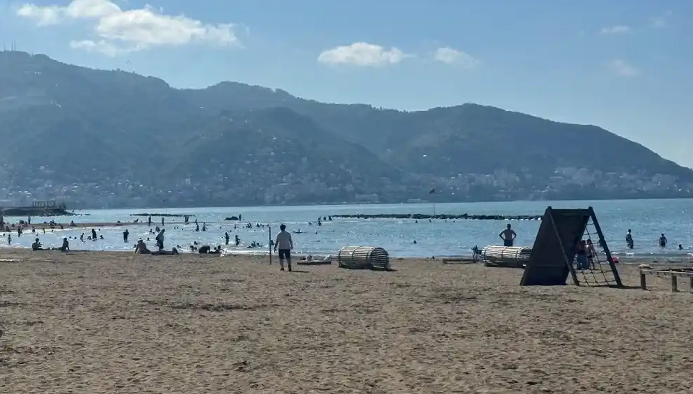 Tatil İçin Karadeniz’i Tercih Edenlere: Ordu Akyazı Plajı!