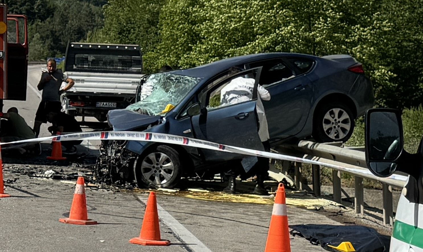 Sinop-Boyabat Karayolu’ndan Acı Haber: 2’si Doktor 4 Kişi Hayatını Kaybetti!