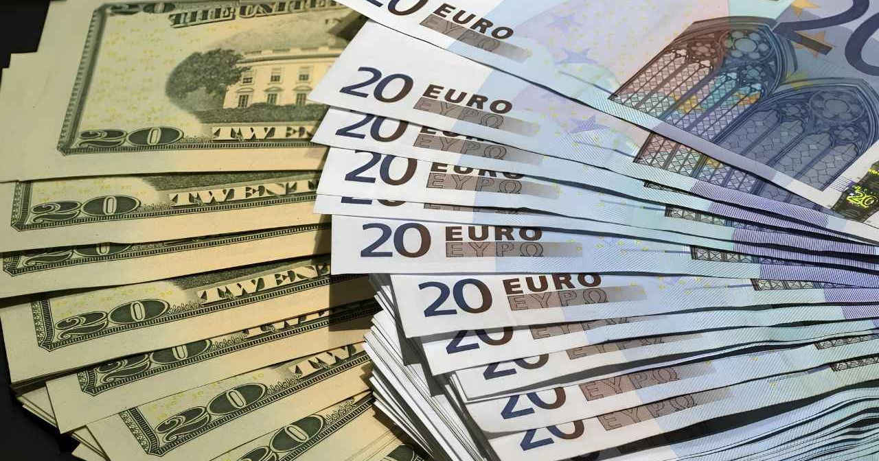 Dolar ve Euro Kuru Haftaya Yükselişle Başladı