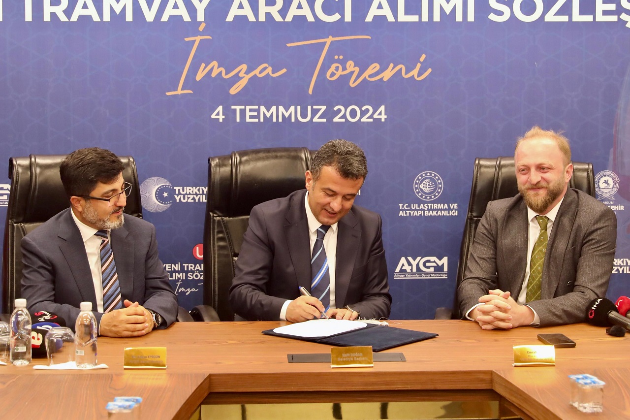 Samsun’a 10 Yeni Tramvay Alımı İçin İmzalar Atıldı