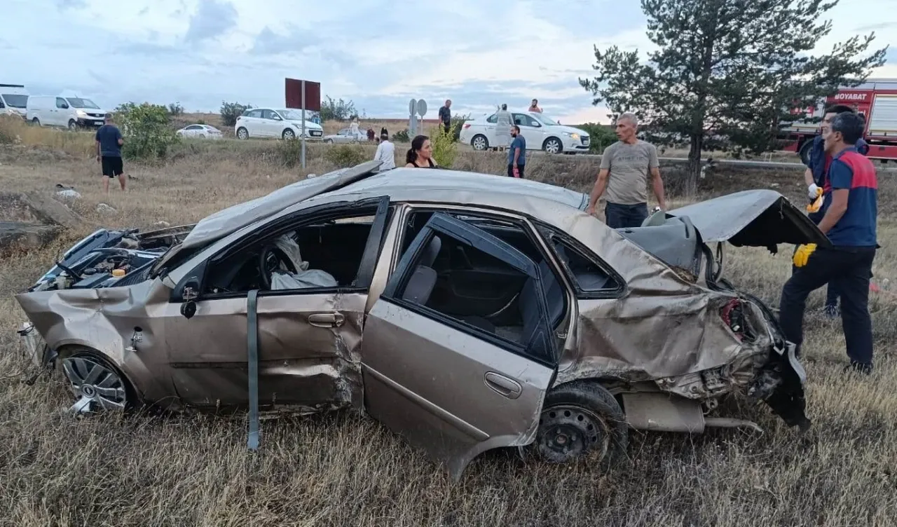 Sinop’ta Feci Kaza! Otomobil Tarlaya Uçtu