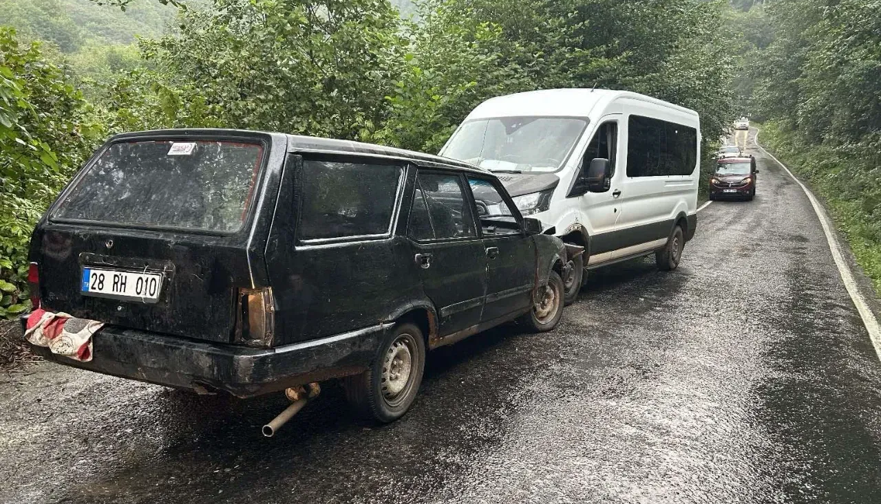 Giresun Görele’de Trafik Kazası: 3 Yaralı