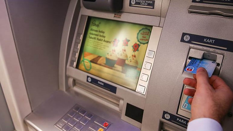 ATM’den Para Çekmeden Önce Bu İşlemi Mutlaka Yapın!