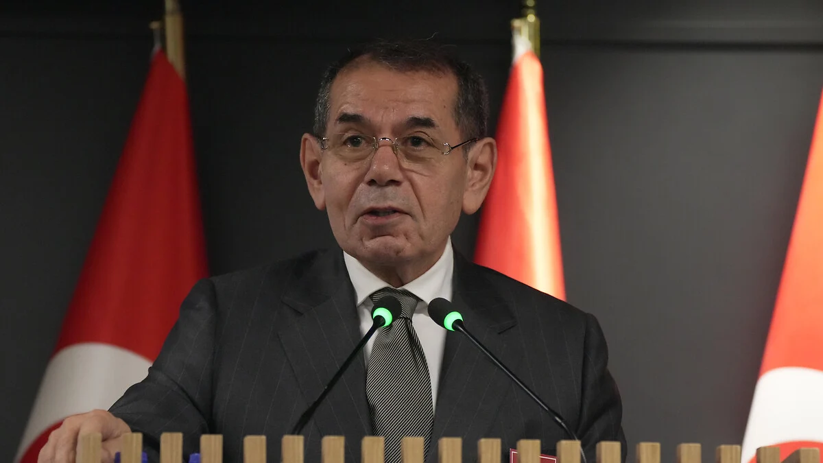 latasaray Başkanı Dursun Özbek’ten Fenerbahçe’ye Sert Tepki: “Ahlaksızlaşan Rakibimiz!