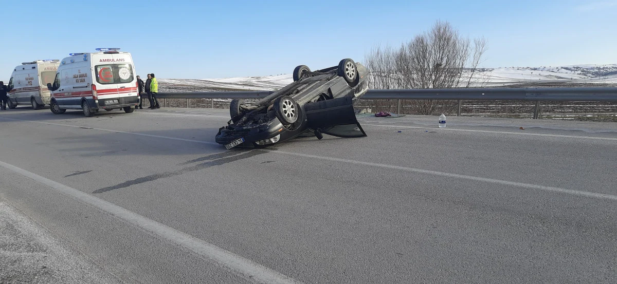 Çorum’da Trafik Kazası: Köpeğe Çarpmamak İçin Manevra Yapan Otomobil Takla Attı, 3 Kişi Yaralandı