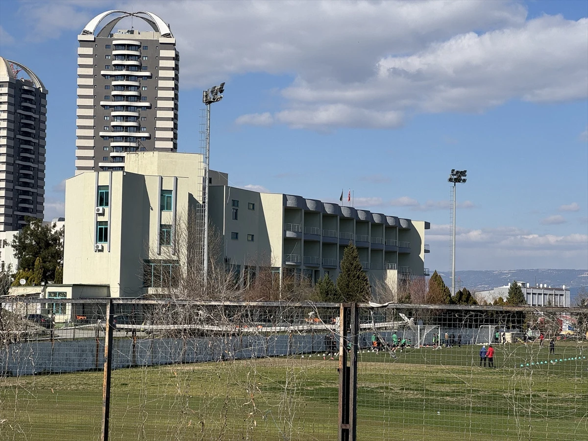 Denizlispor Tesislerinde Doğal Gaz Kesildi: “Bizi Bitirmek İsteyenlere Sesleniyoruz”