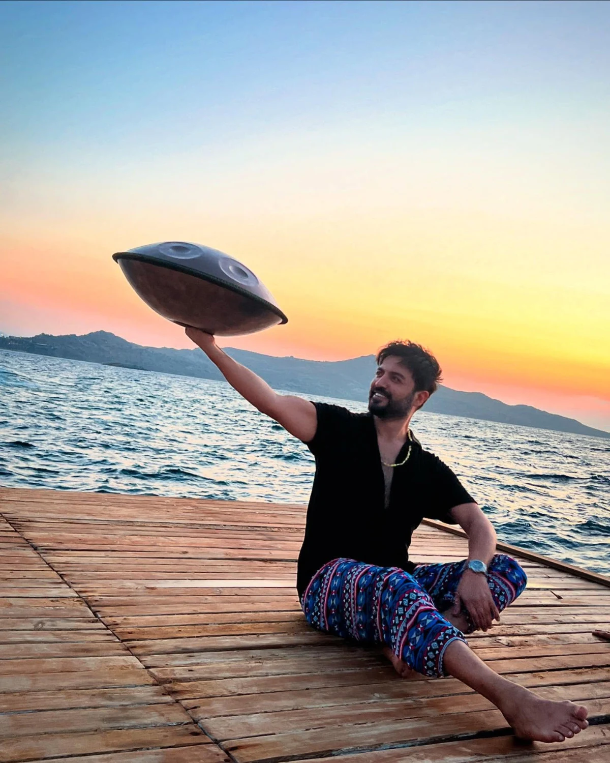 Yusuf Güney’den Şaşırtan Açıklama: “Andromedalı Sevgilim”