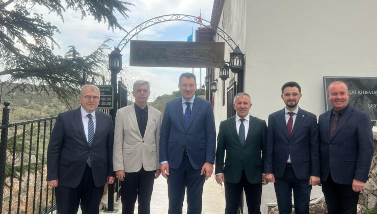 Ali İhsan Yavuz, Şeyh Edebali Türbesi’ni Ziyaret Etti