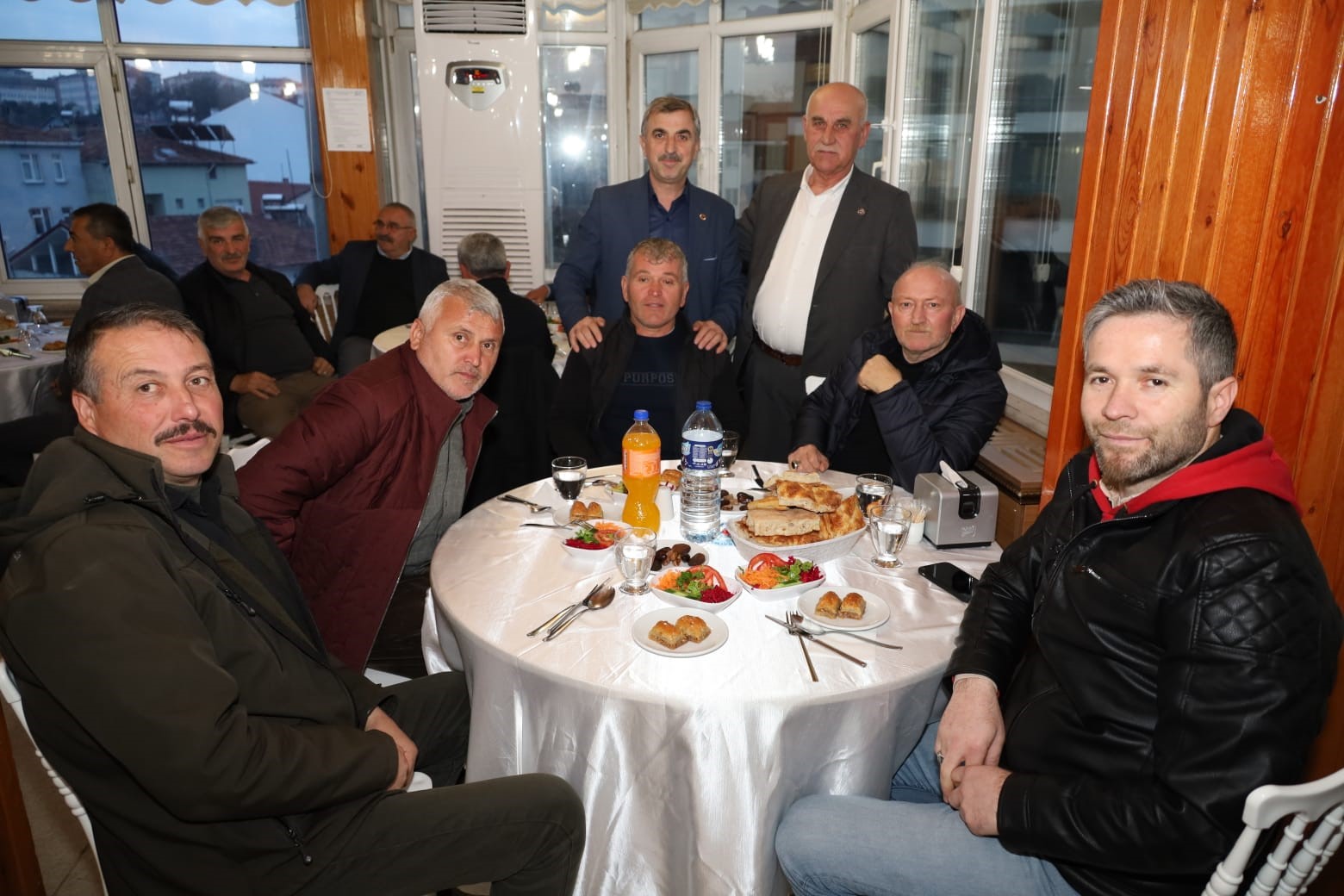 Bafra Muhtarları İftar Programında Bir Araya Geldi