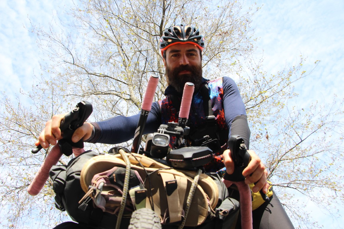 Coşkun Keskiner, Çocukluk Hayalini Gerçekleştirmek İçin Pedal Çeviriyor