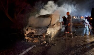 Gümüşhane’de Seyir Halindeki Araç Alev Aldı