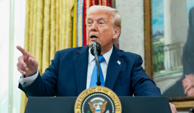 Trump’tan İran’a Tehdit: “Eşi Benzeri Görülmemiş Bombalama Olacak”