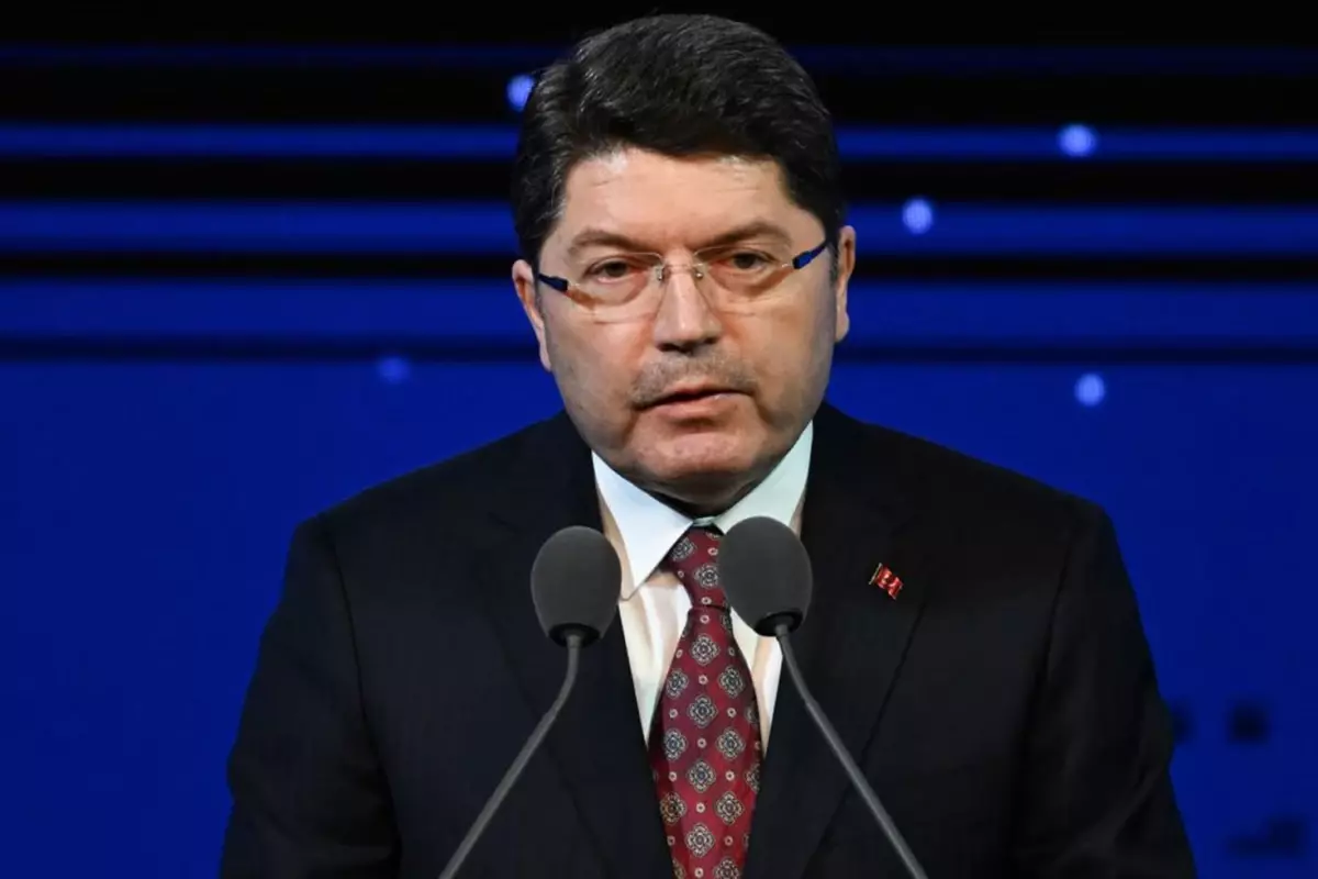 Adalet Bakanı Yılmaz Tunç: ‘Yargı Sokak Hareketlerinden Etkilenmez, Yetimin Hakkını Kim Yemişse Hesabını Sorar’