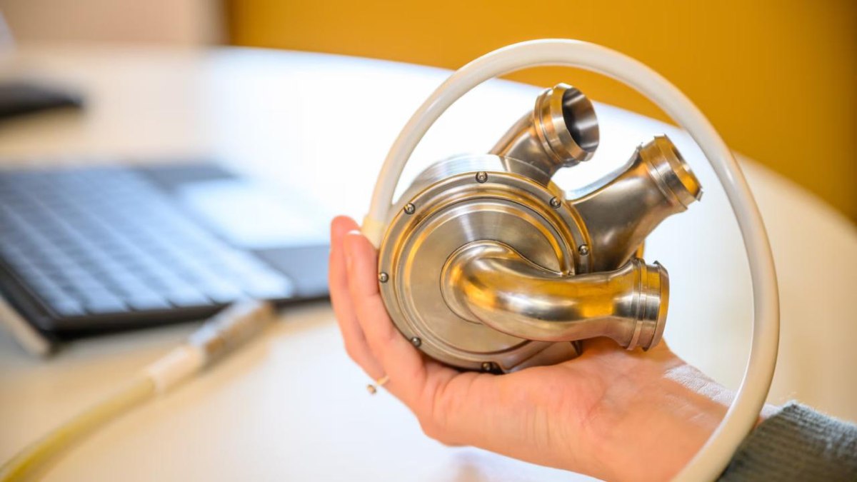 Avustralyalı hasta yapay kalple 100 gün hayatta kaldı