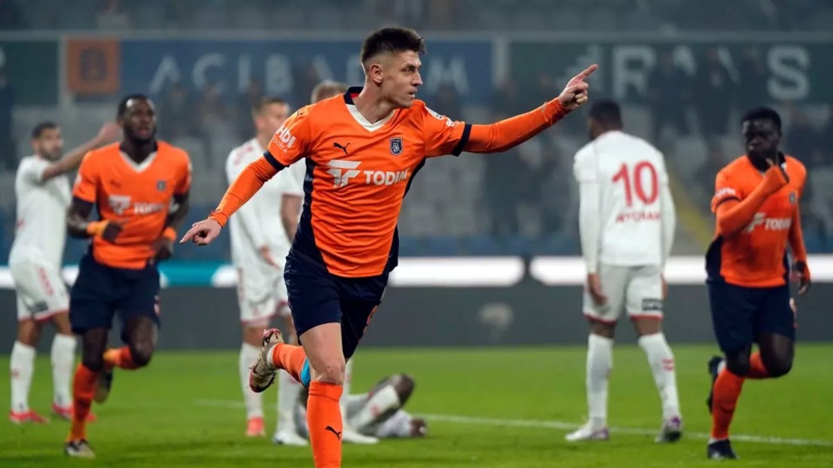 Başakşehir’in golcüsü Piatek’ten Real Madrid itirafı