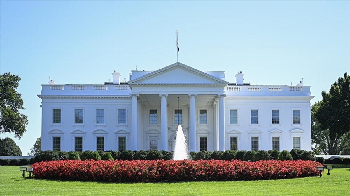 Beyaz Saray: Ukrayna’ya istihbarat desteği ve askeri yardıma yeniden başladık