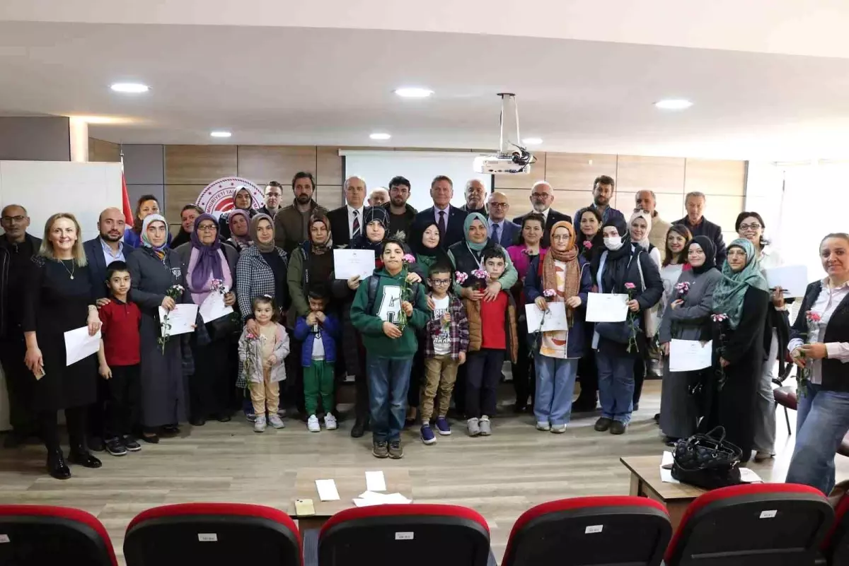 Çiftçilere Gıda Eğitimleri Verildi