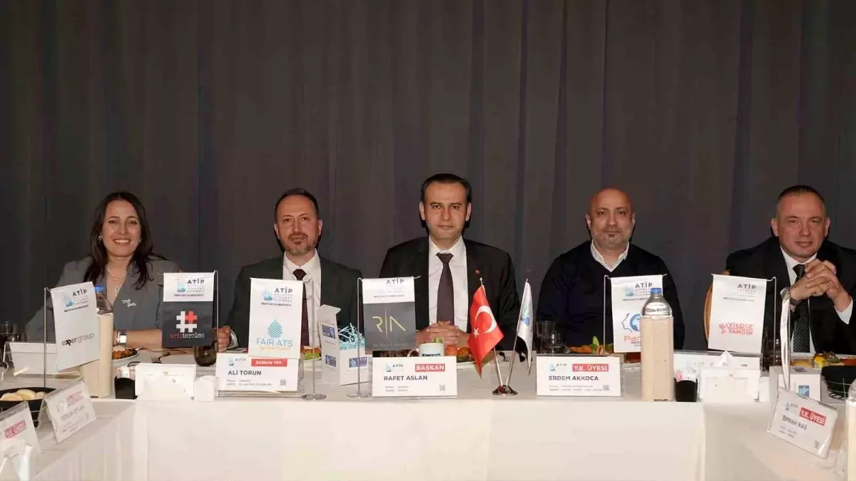 Antalya Ticaret Platformu (ATİP) Üye İstişare Toplantısını Gerçekleştirdi