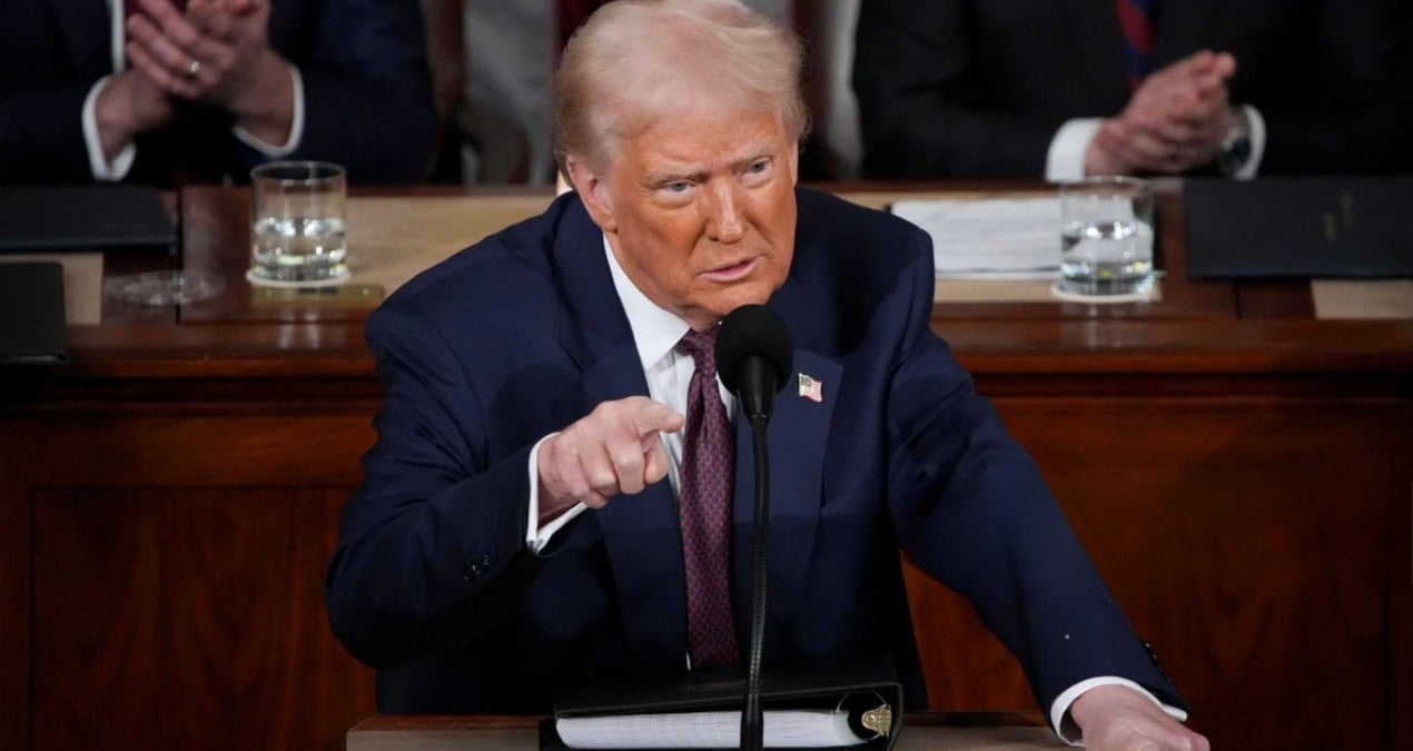 Ekonomik kriz gölgesinde zirve! Trump, Apple ve JPMorgan CEO’larıyla görüşecek