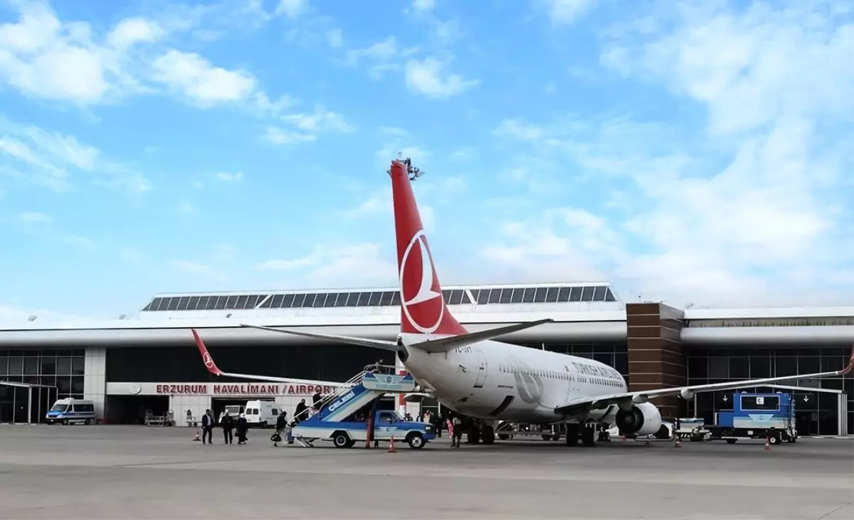 Erzurum Hava Limanı’nda Uçuş ve Yolcu Sayısı Arttı