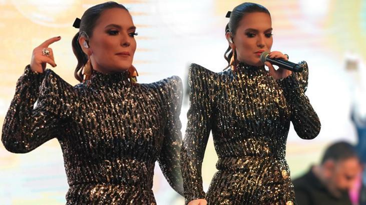 Evinde kaza geçirmişti! Demet Akalın annesinin son durumunu paylaştı