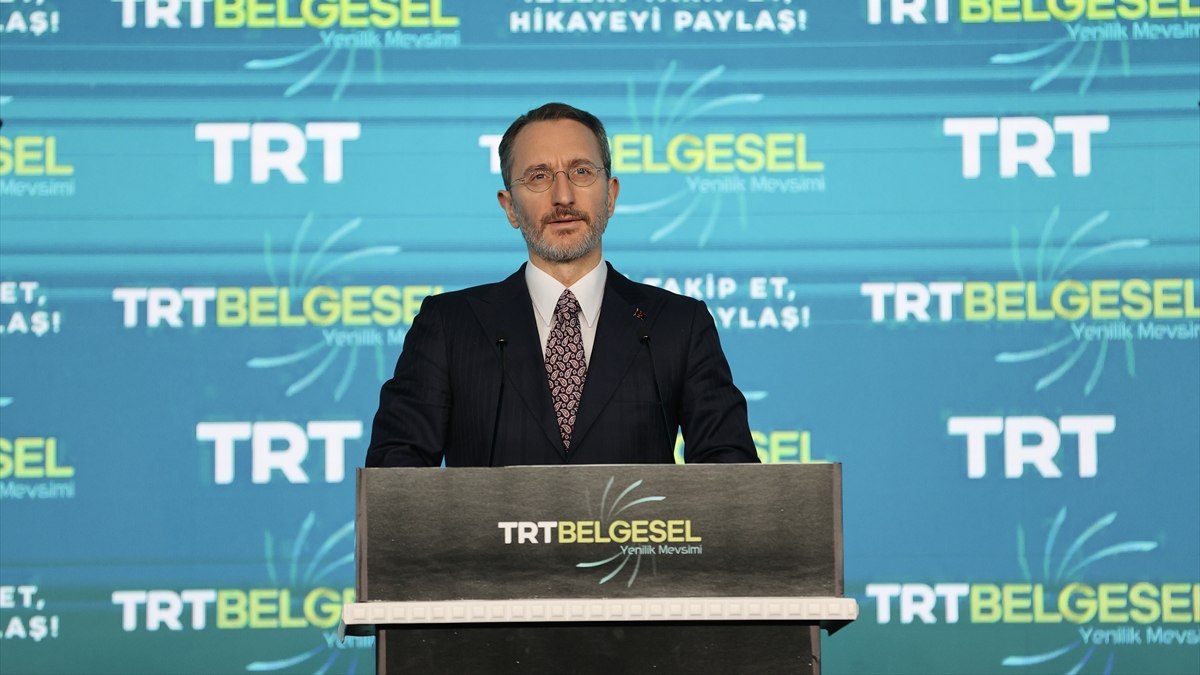 Fahrettin Altun’dan ‘Surviving Assad’ belgeseli paylaşımı