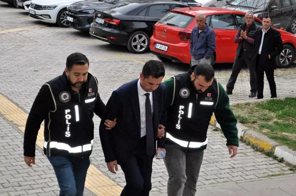 Gelendost Belediye Başkanı Mustafa Özmen Tutuklandı