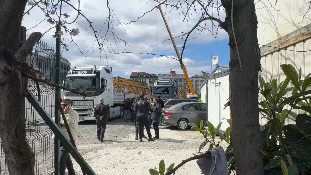 İstanbul’da paralarını alamayan işçiler eylem yaptı