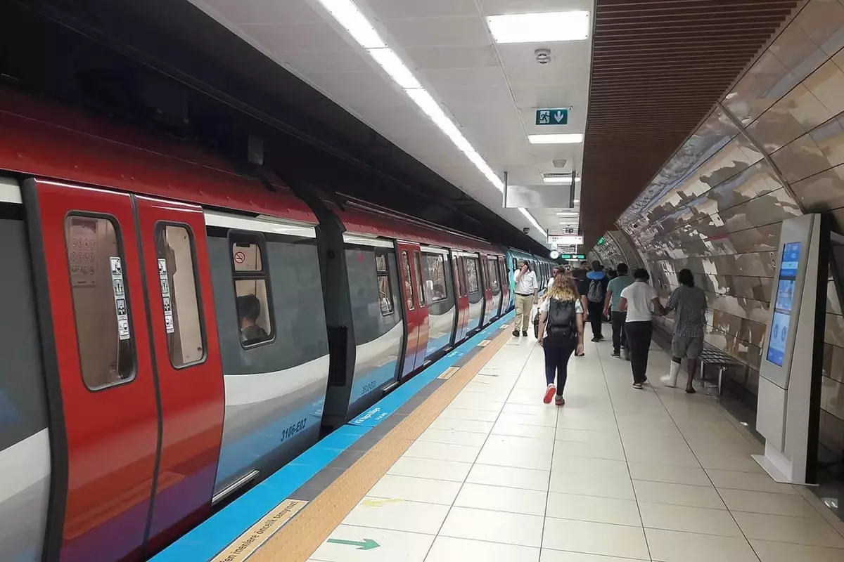 İstanbul’da Taksim ve Şişhane istasyonları açıldı