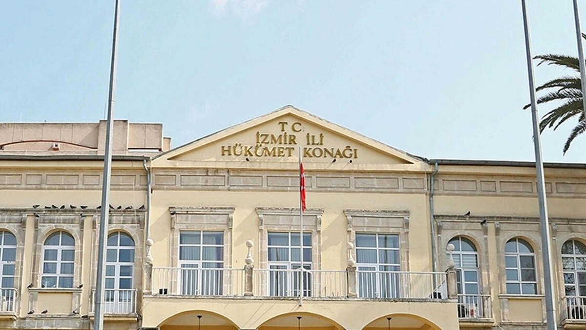 İzmir’de toplantı ve gösteri yasağı 4 gün uzatıldı