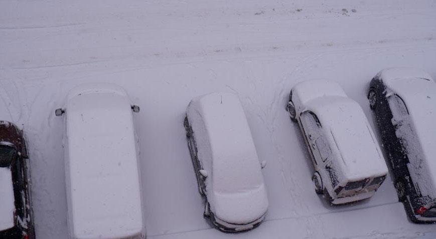 Kentte hayat durdu! 416 yerleşim yerine ulaşılamıyor