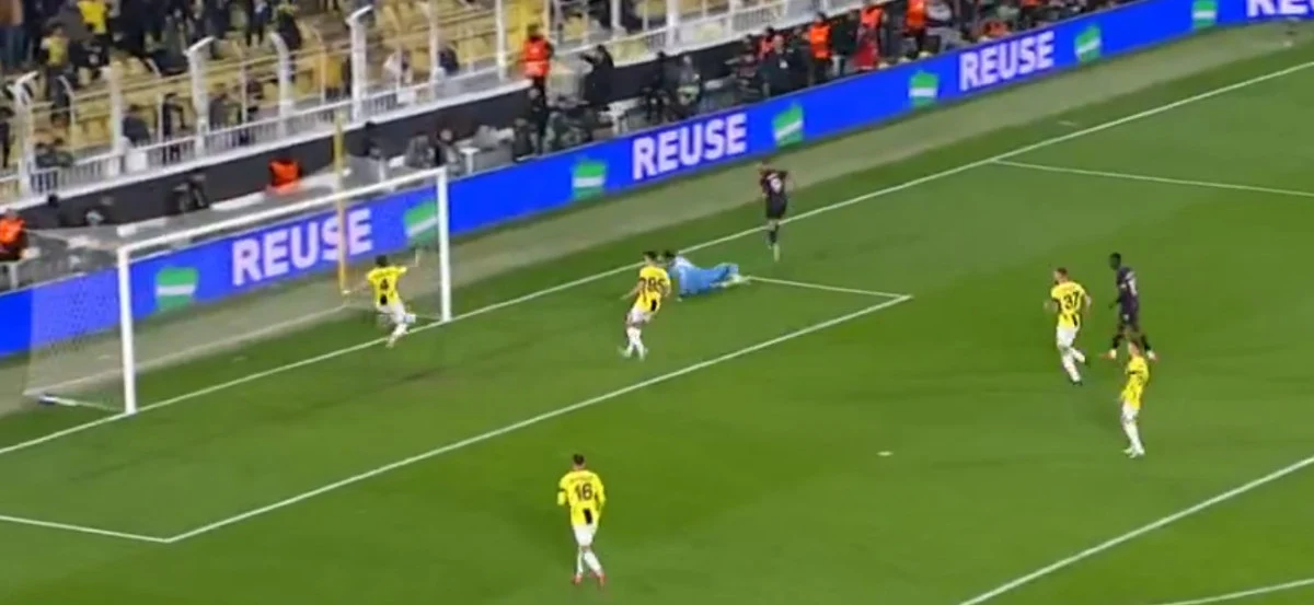 Fenerbahçe’ye Avrupa’da Ağır Darbe! Kadıköy’de Rangers’a 3-1 Mağlup Oldu
