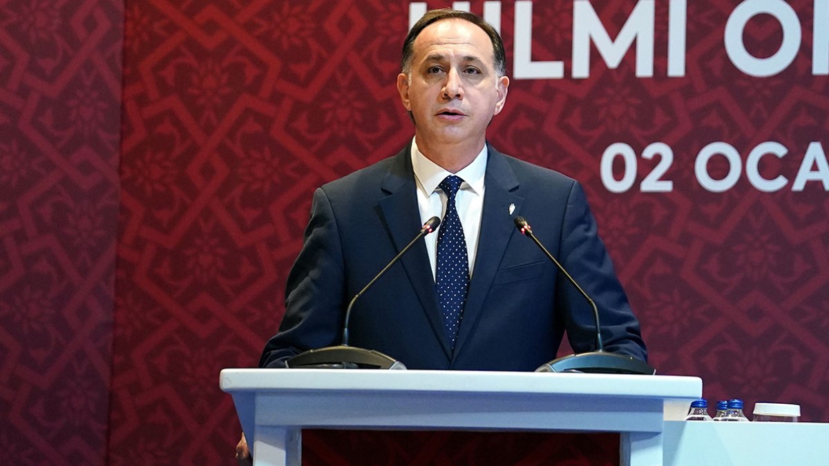 MHK Başkanı Ferhat Gündoğdu, UEFA Hakem Sempozyumu’na katıldı