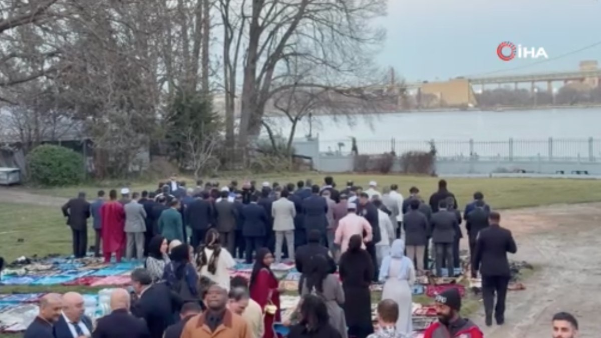 New York’ta iftar daveti: Belediye Başkanı Eric Adams konuklarını ağırladı