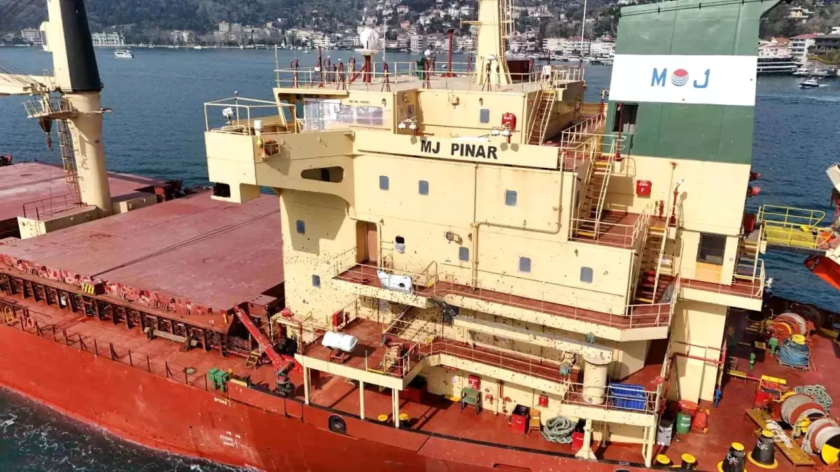 Odessa Limanı’nda Saldırıya Uğrayan Gemiden Korkutucu Görüntüler