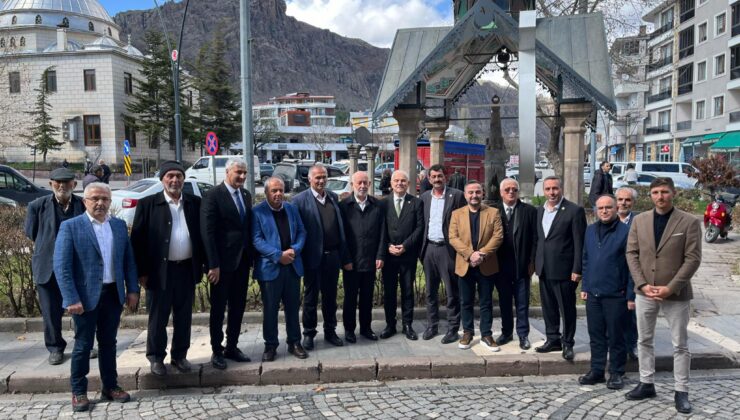 Şebinkarahisar da Bayram Coşkusu AK Parti İlçe Teşkilatı Buluştu