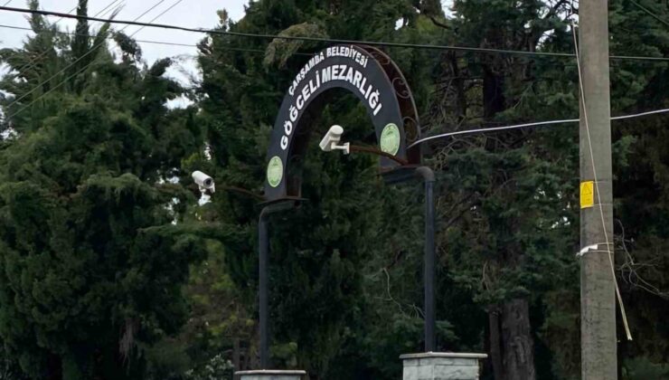Bayram Öncesi Mezarlıkta Saldırı
