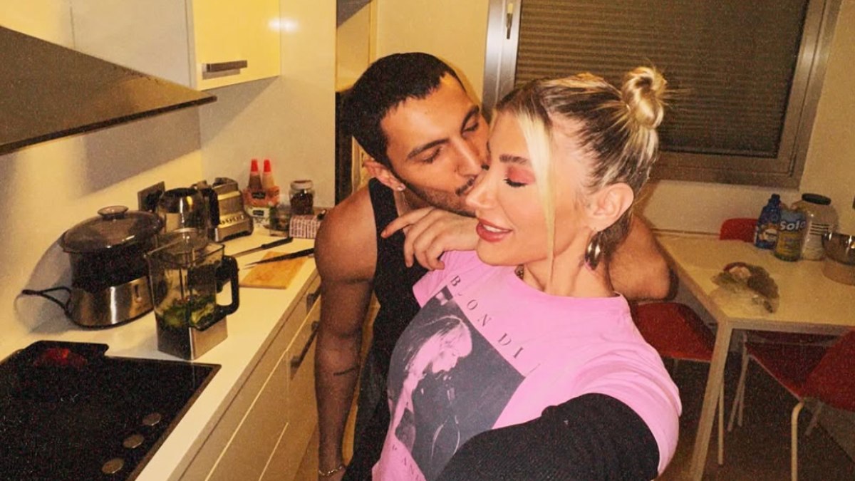 Şarkıcı İrem Derici 38 oldu! Hayranının doğum günü yazısına ağladı