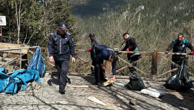 Sümela Manastırı Çevresindeki Seyyar Tezgahlar Kaldırıldı