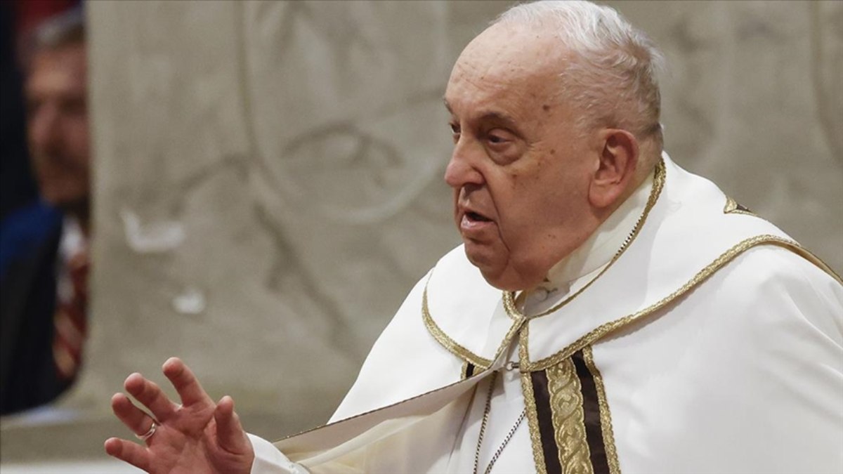 Vatikan: Papa iyileşmeye devam ediyor